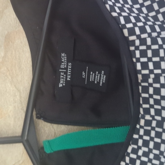 Sleeveless blouse - Picture 2 of 5